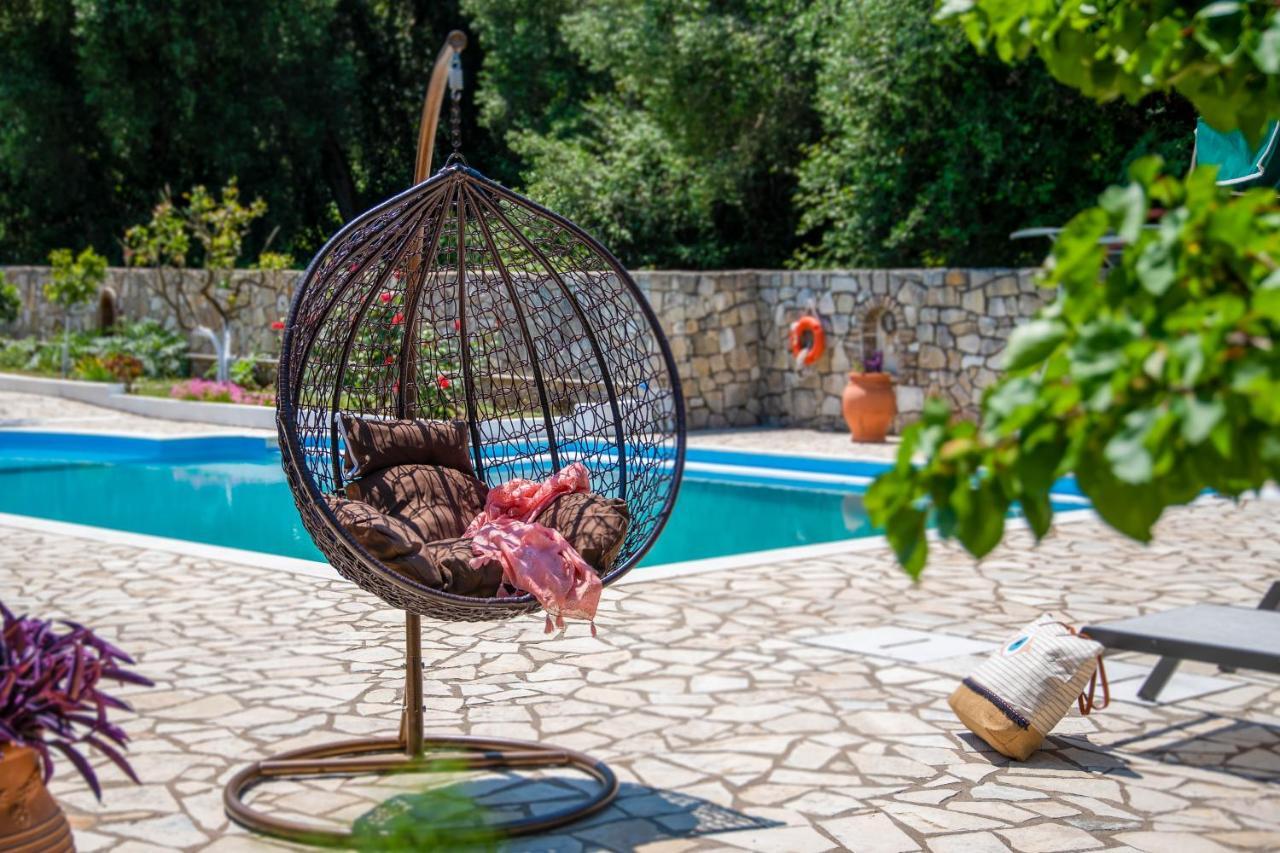 Livadi Studios With Pool Láka Kültér fotó